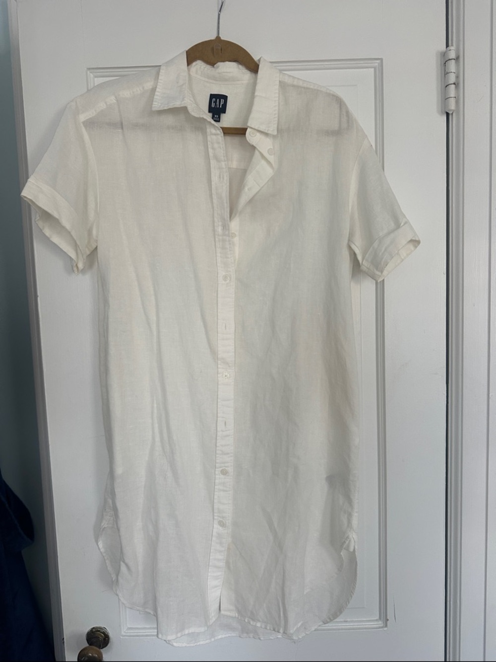 GAP Ivory Short-Sleeve Button-Down Tunic Shirt